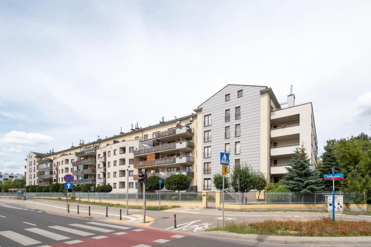 Gama Home Wyspowa 1 Warszawa Eksteriør billede